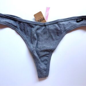 🩶🩶🩶NWT/ PINK Victoria's Secret Gray Ribbed Underwear